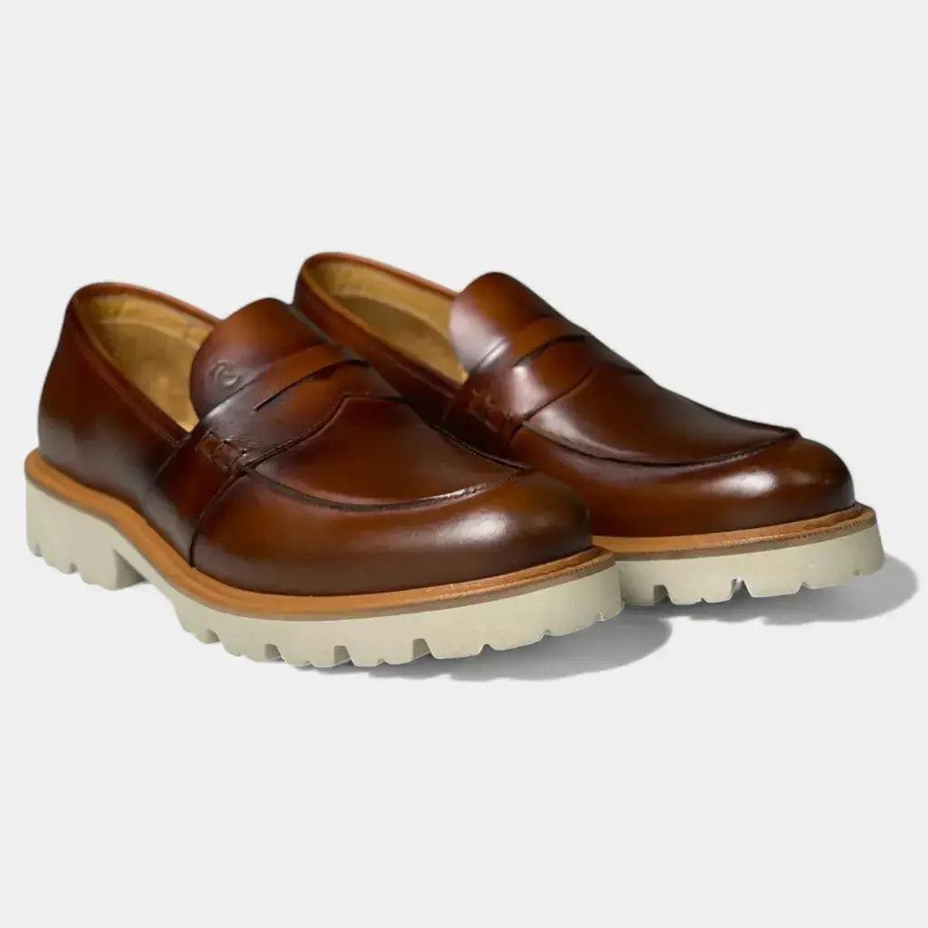 Mocassim Loafer Romeo Verona Nozes Couro Romeo