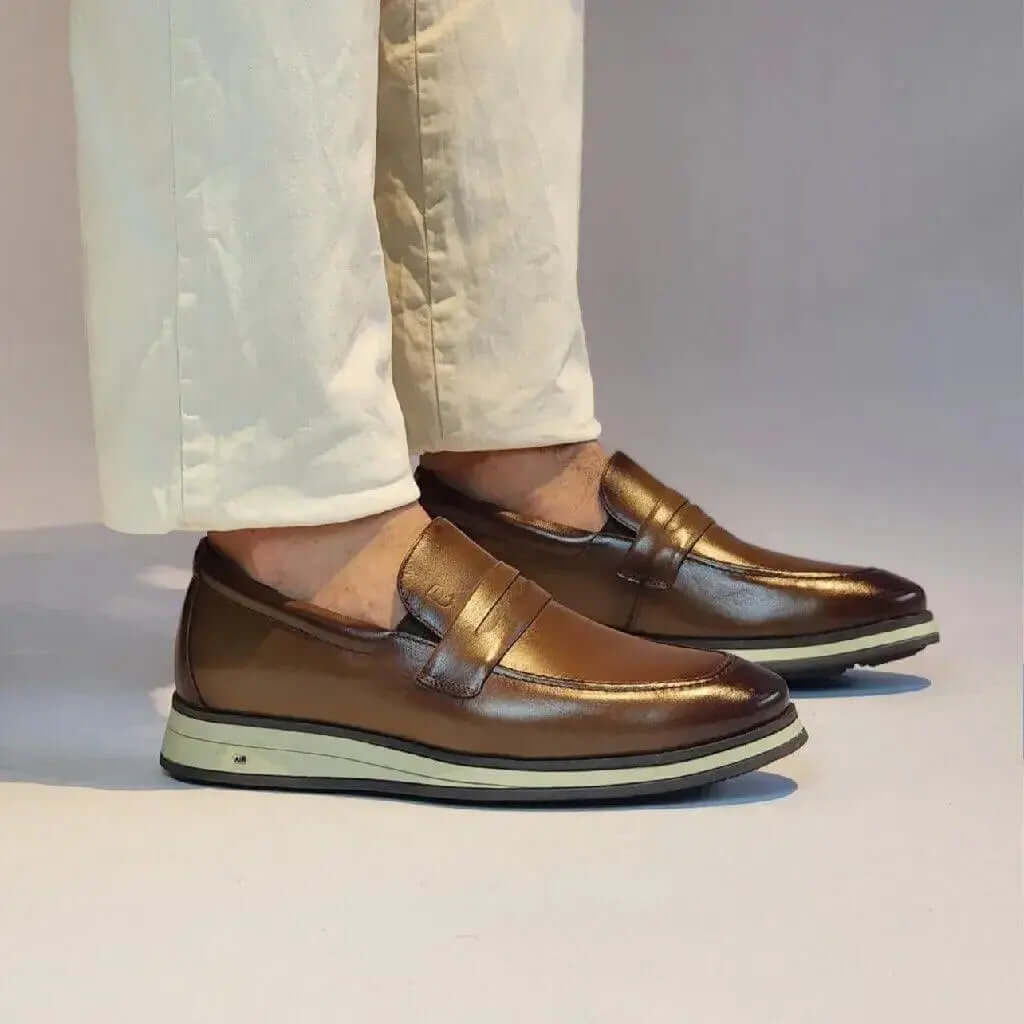 Mocassim Romeo Gênova Conhaque Couro Romeo