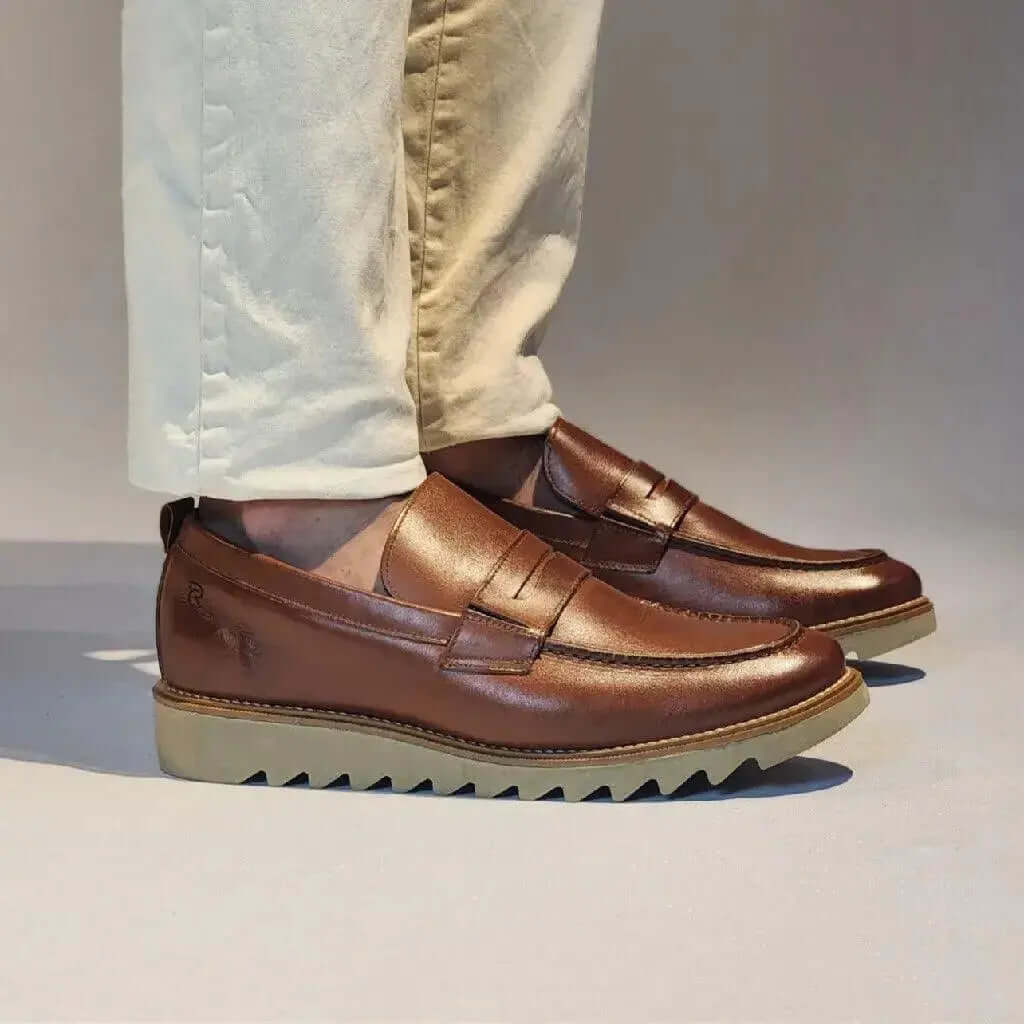 Mocassim Romeo Paris Castor Couro Romeo