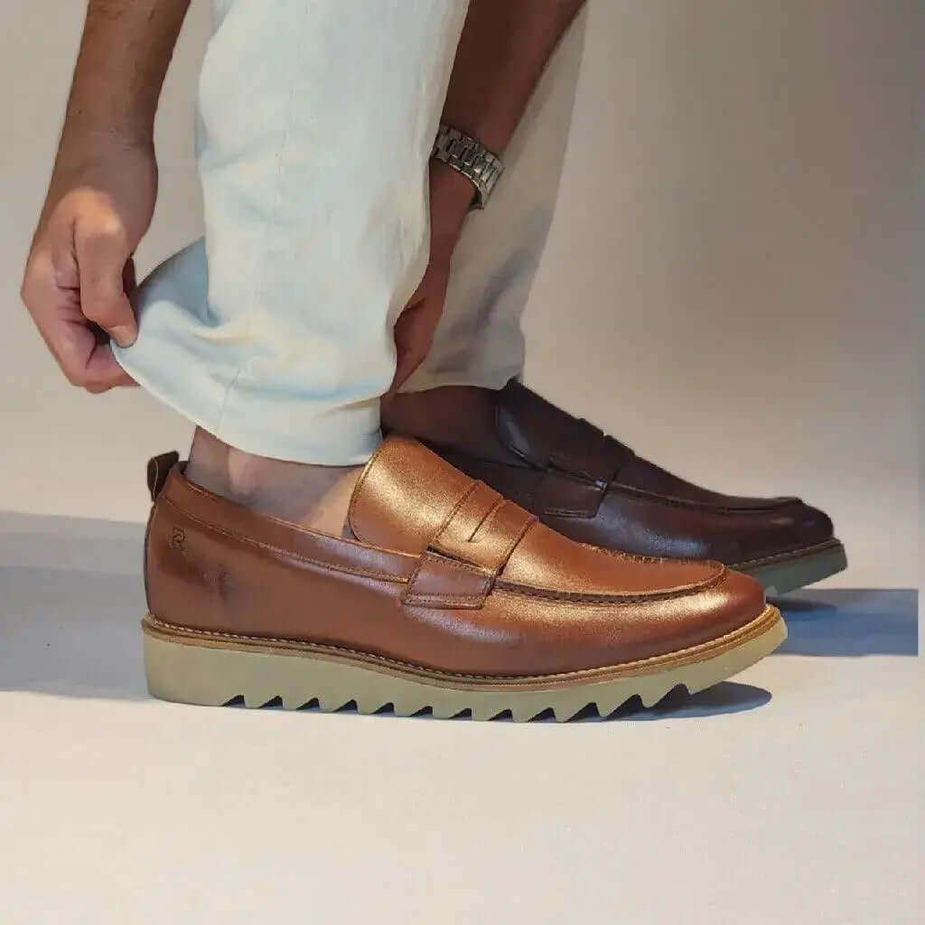 Mocassim Romeo Paris Castor Couro Romeo