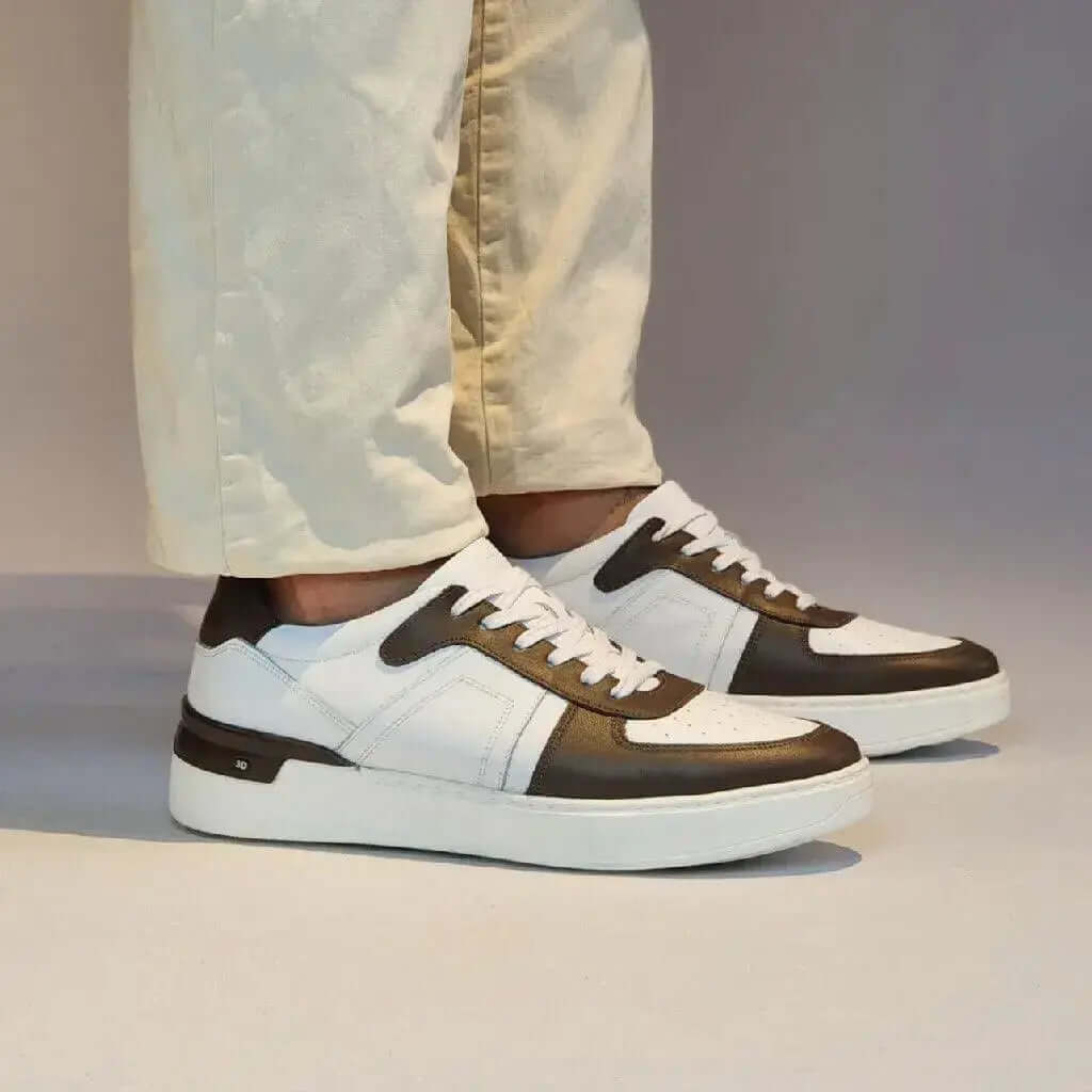 Sapatênis Romeo Brooklyn Marrom e Branco Couro Romeo