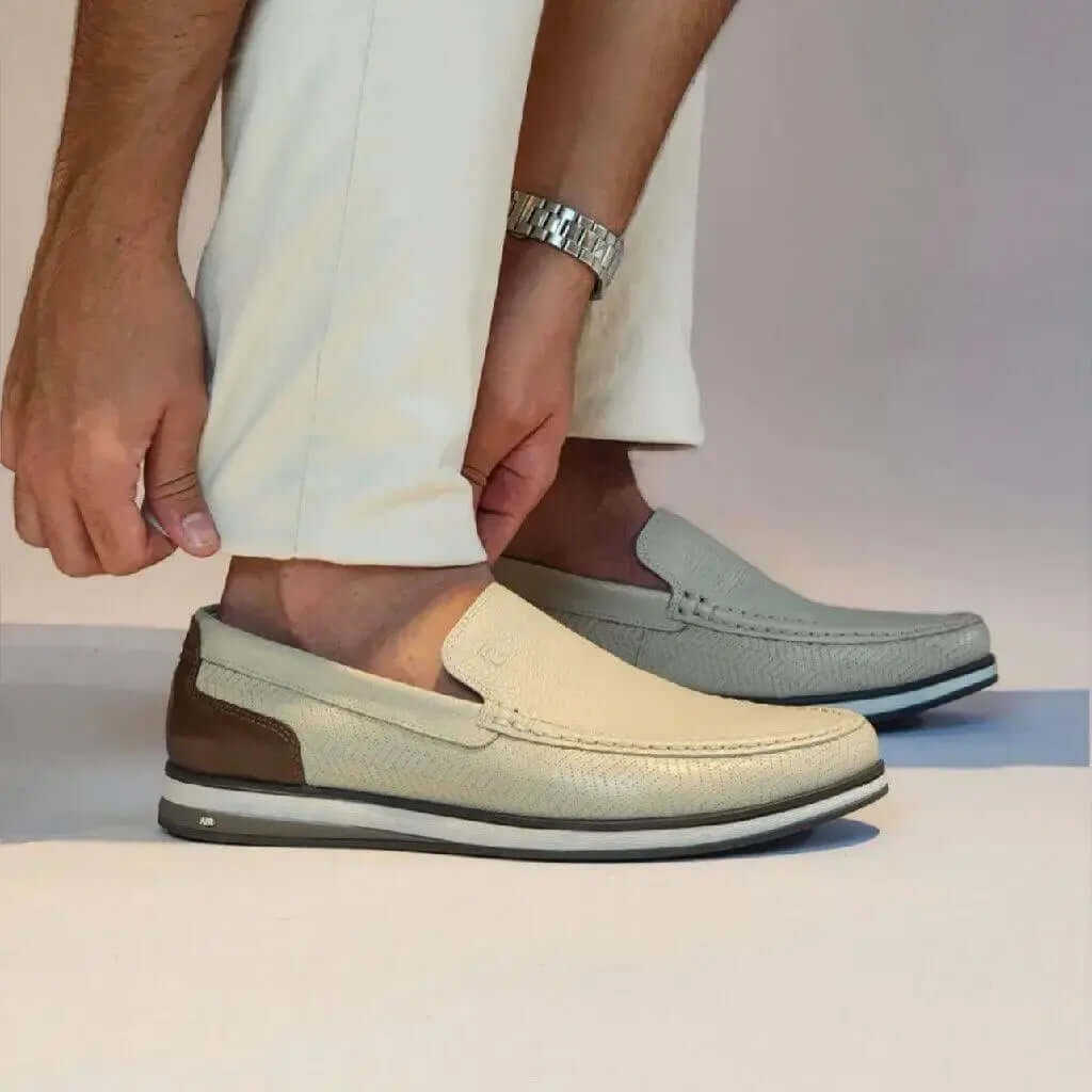 Mocassim Romeo Veneza Off White e Marrom Couro Romeo
