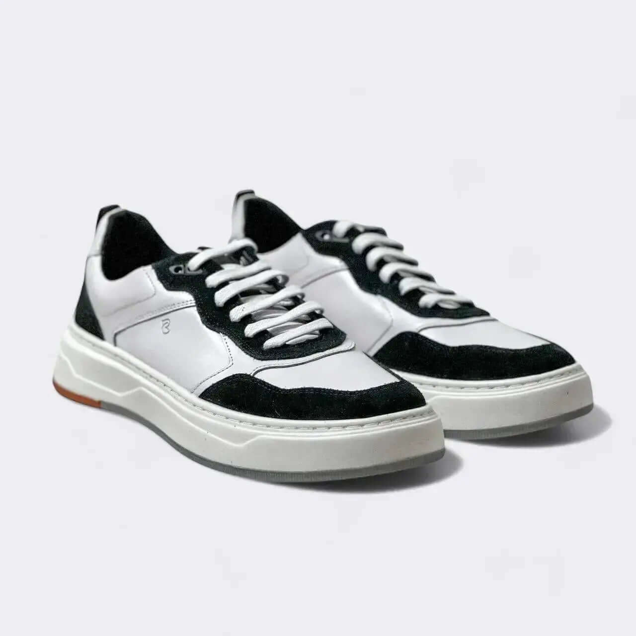 Sapatênis Romeo Best-Trend Preto e Branco Couro Romeo