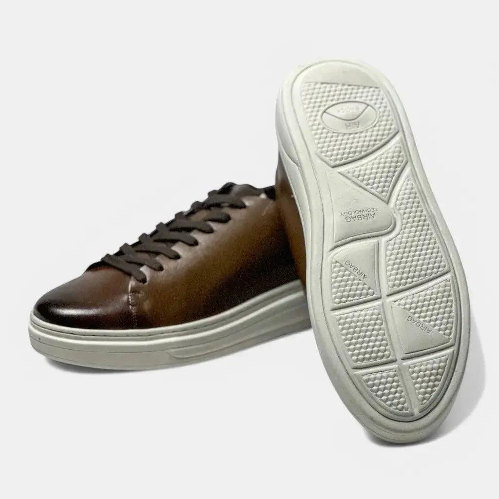 Sapatênis Romeo Firenze Marrom e Branco Couro Romeo
