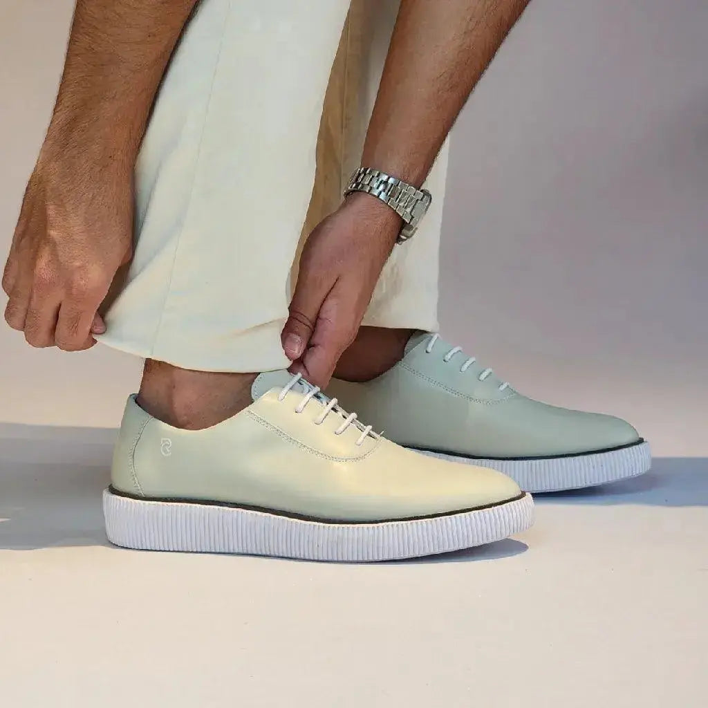 Sapato Romeo Moscow Off White Couro Romeo